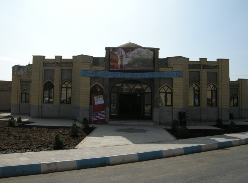 مجموعه فرهنگی و نمازخانه سما دانشگاه ازاد نجف اباد-2